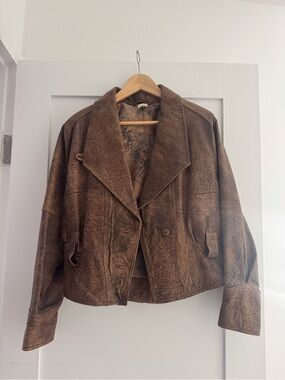 Brown Vintage-Style Women's Leather Jacket